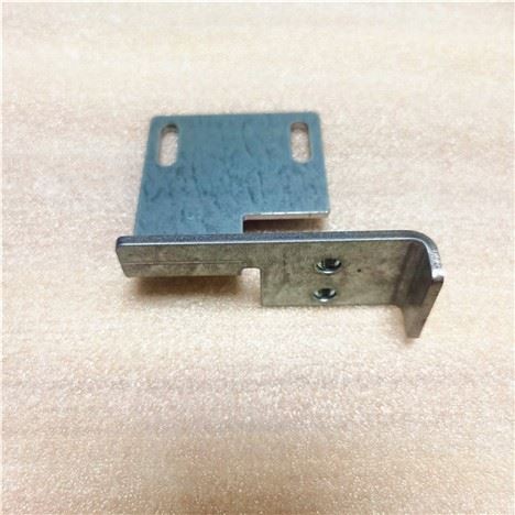 סוגר מדף בהתאמה אישית